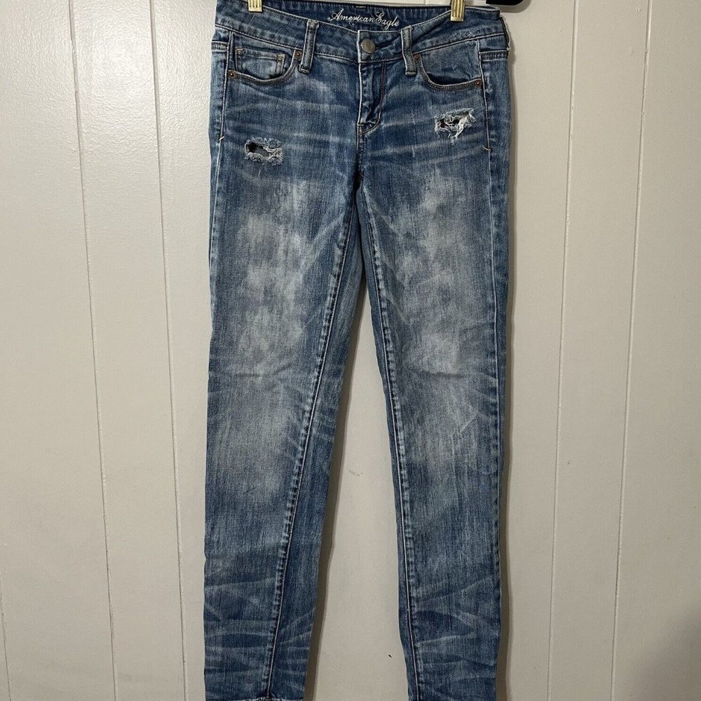 American Eagle Skinny Jeans Women's Size 2 (28x30.5)